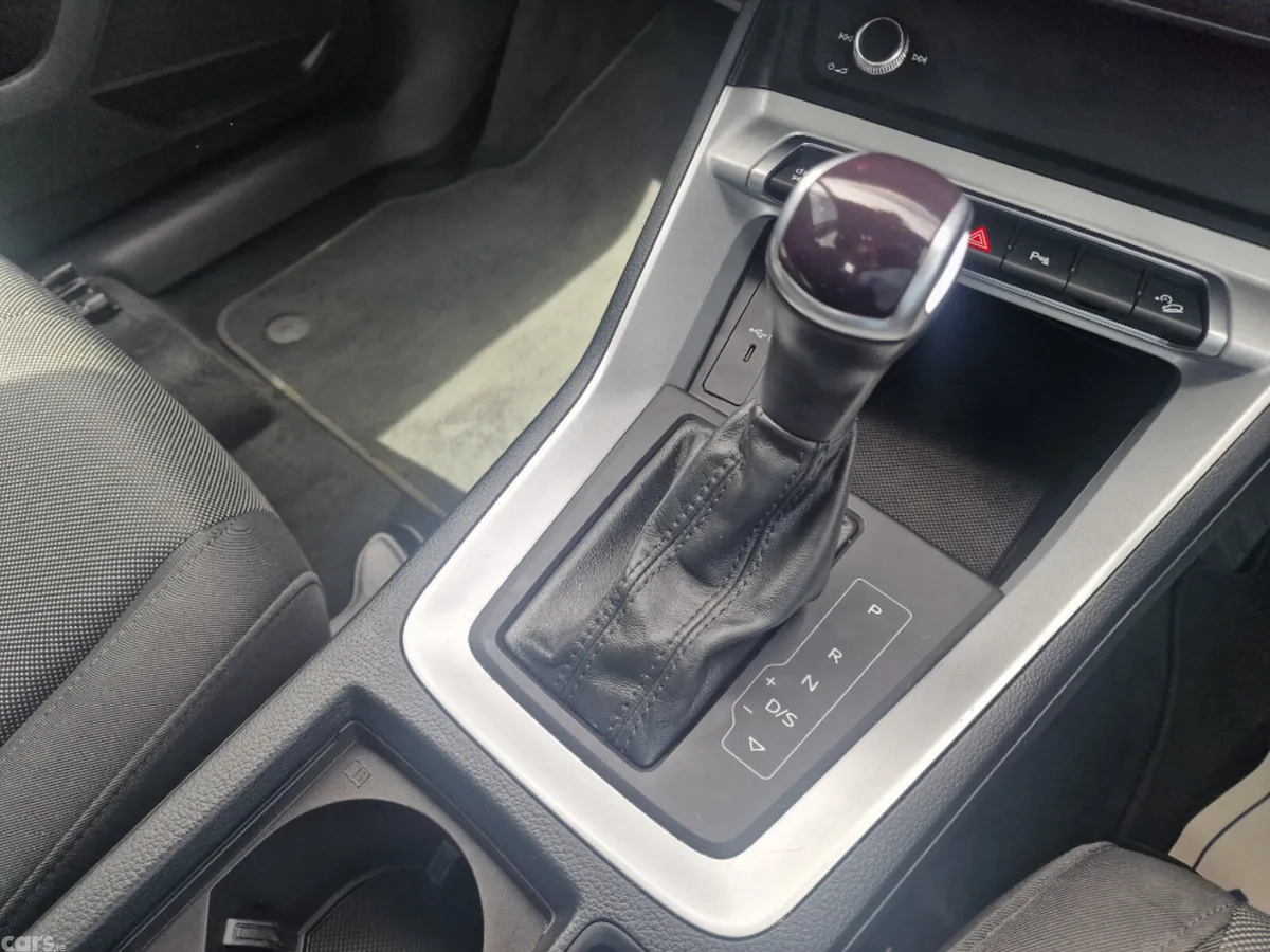 Audi Q3 Estate, Petrol Plug-in Hybrid, 2023, Blue