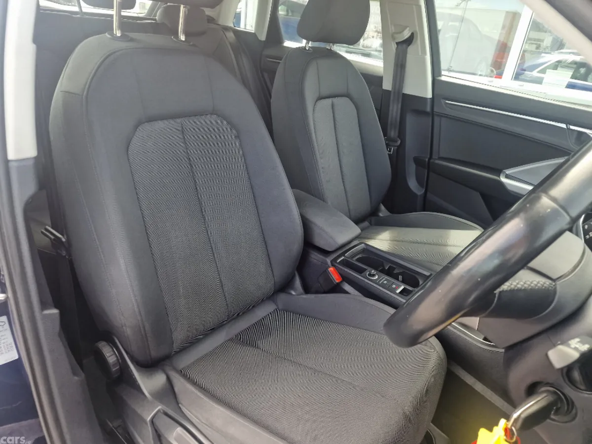 Audi Q3 Estate, Petrol Plug-in Hybrid, 2023, Blue