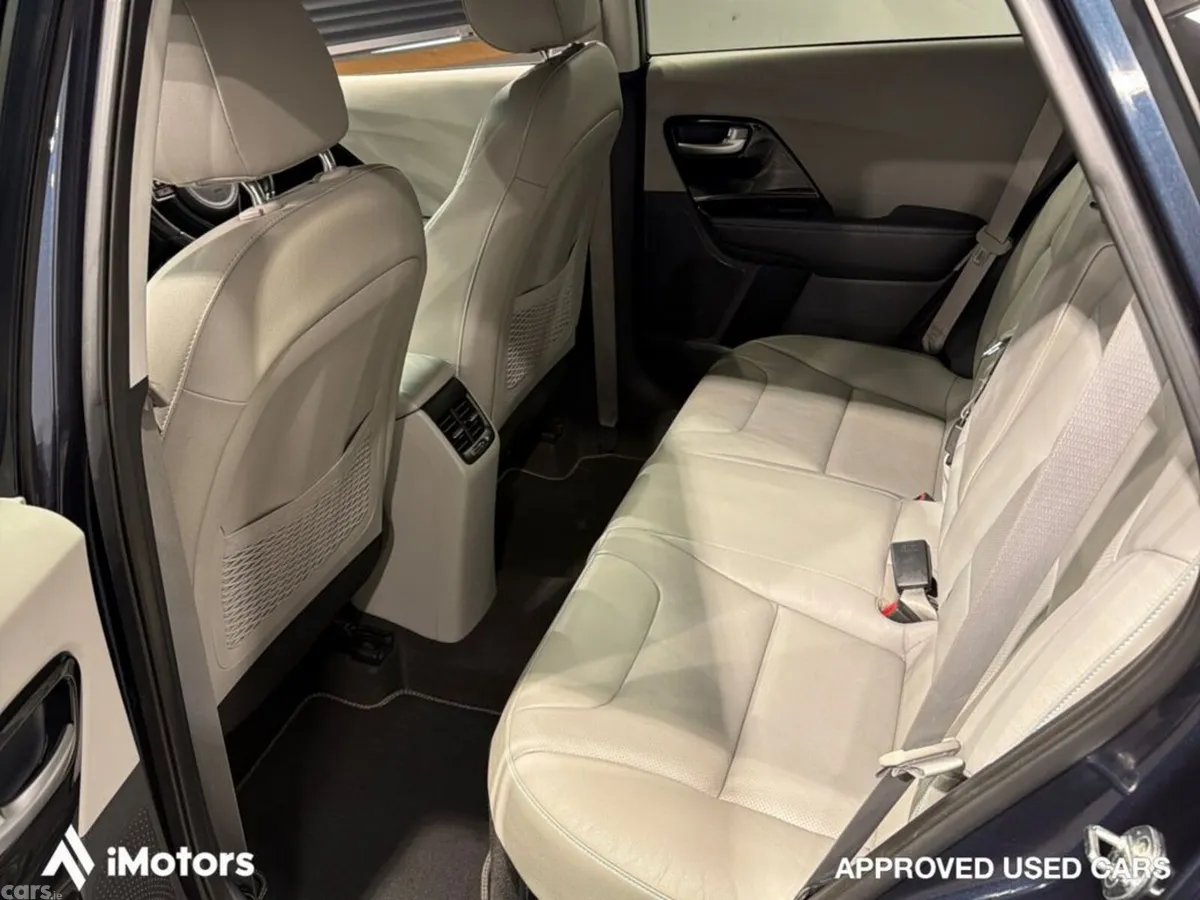 Kia Niro SUV, Petrol Plug-in Hybrid, 2019, Blue