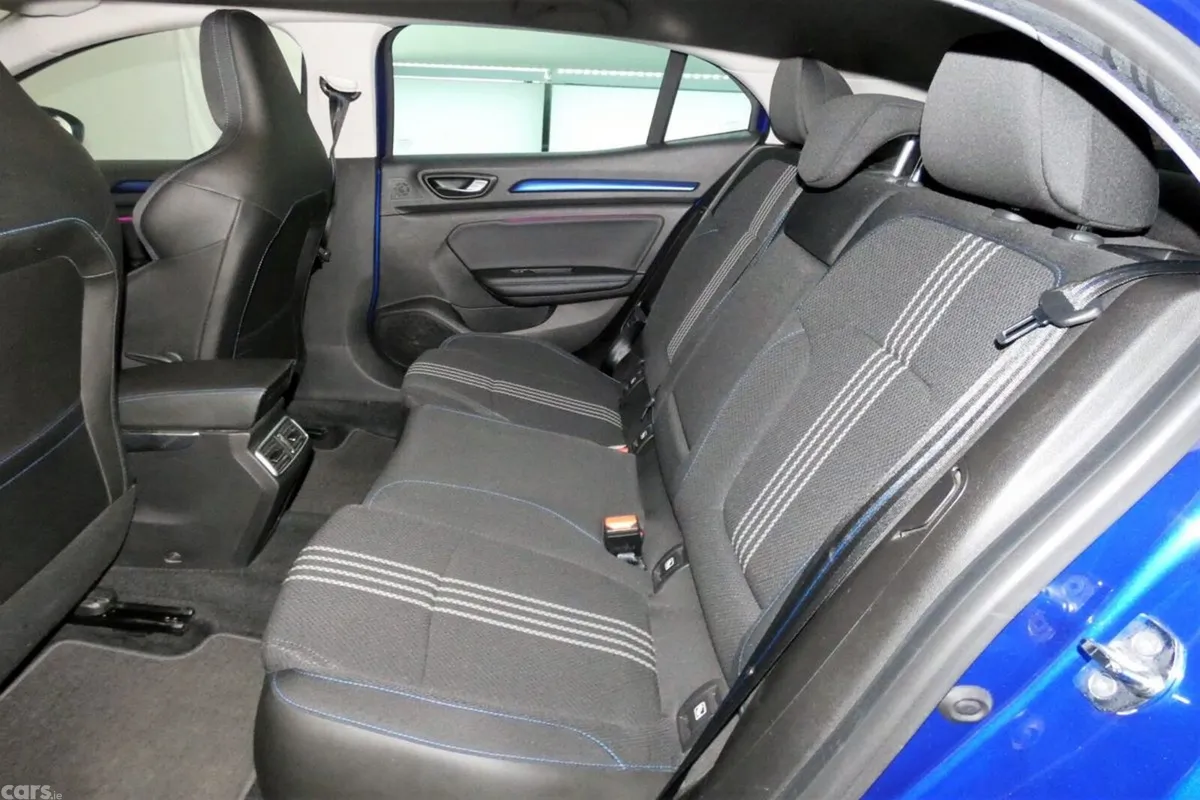 Renault Megane Hatchback, Diesel, 2016, Blue