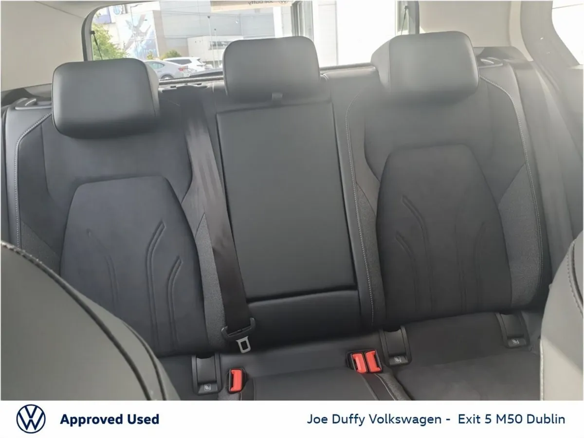 Volkswagen Golf Estate, Diesel, 2026, Black