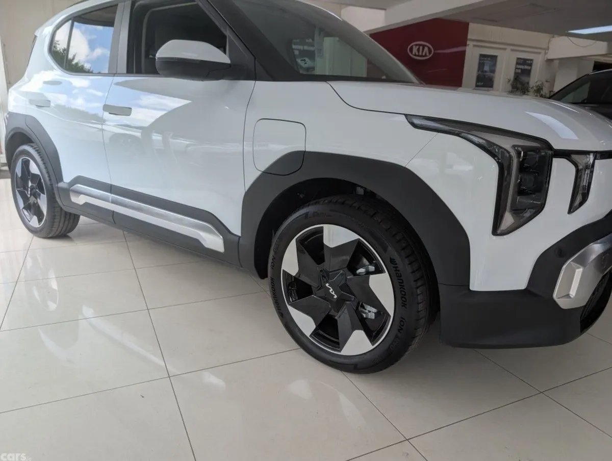 Kia EV2 Hatchback, Electric, 2027, White