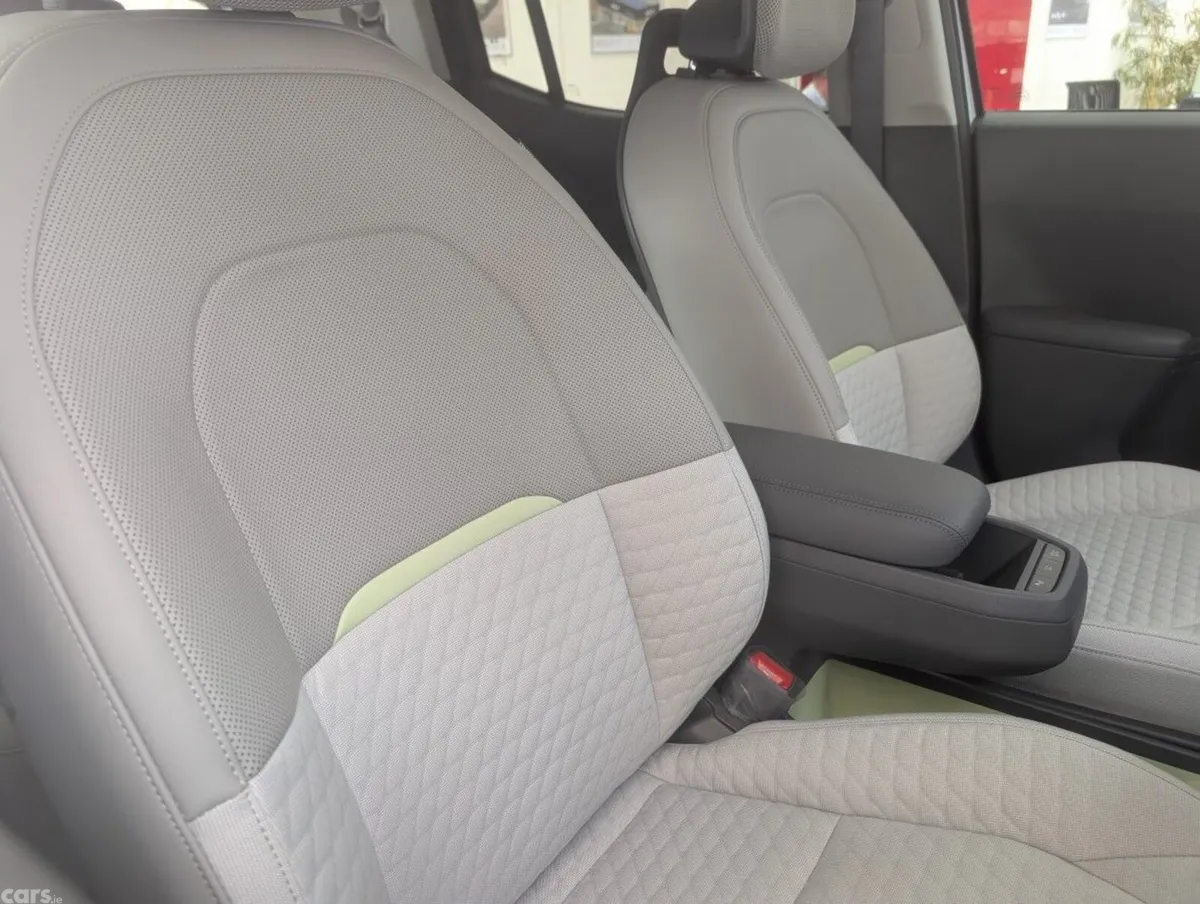 Kia EV2 Hatchback, Electric, 2027, White