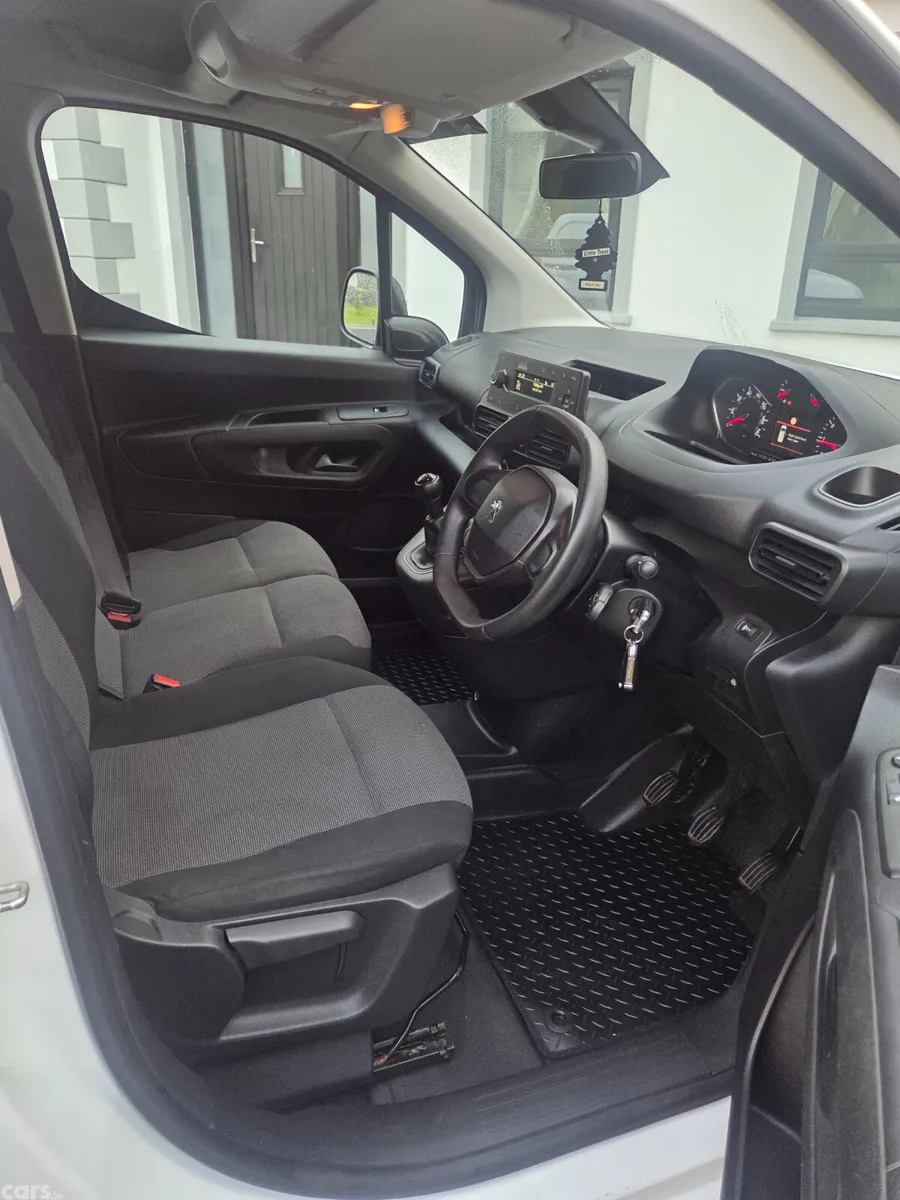 Peugeot Partner Van, Diesel, 2020, White