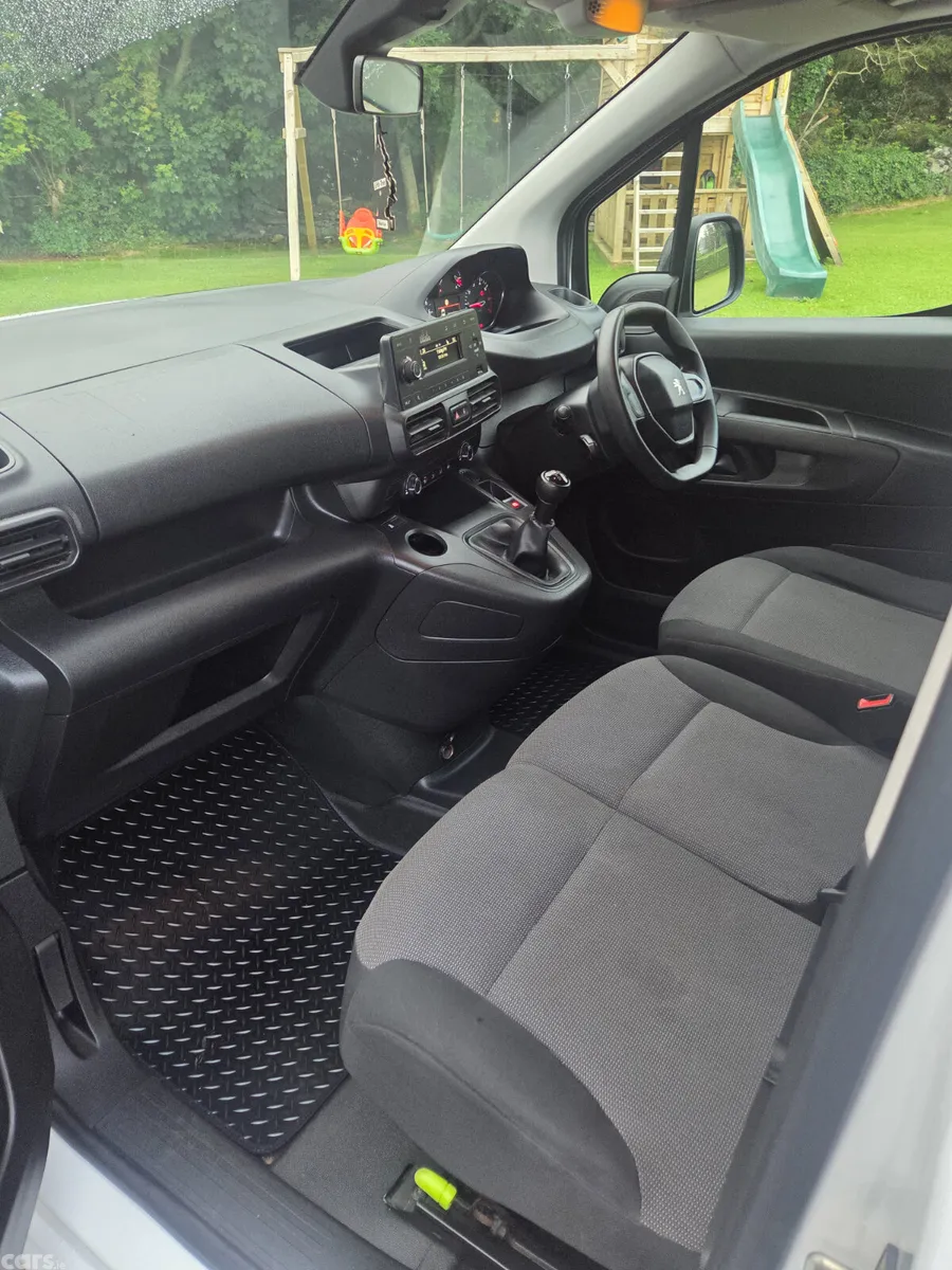 Peugeot Partner Van, Diesel, 2020, White