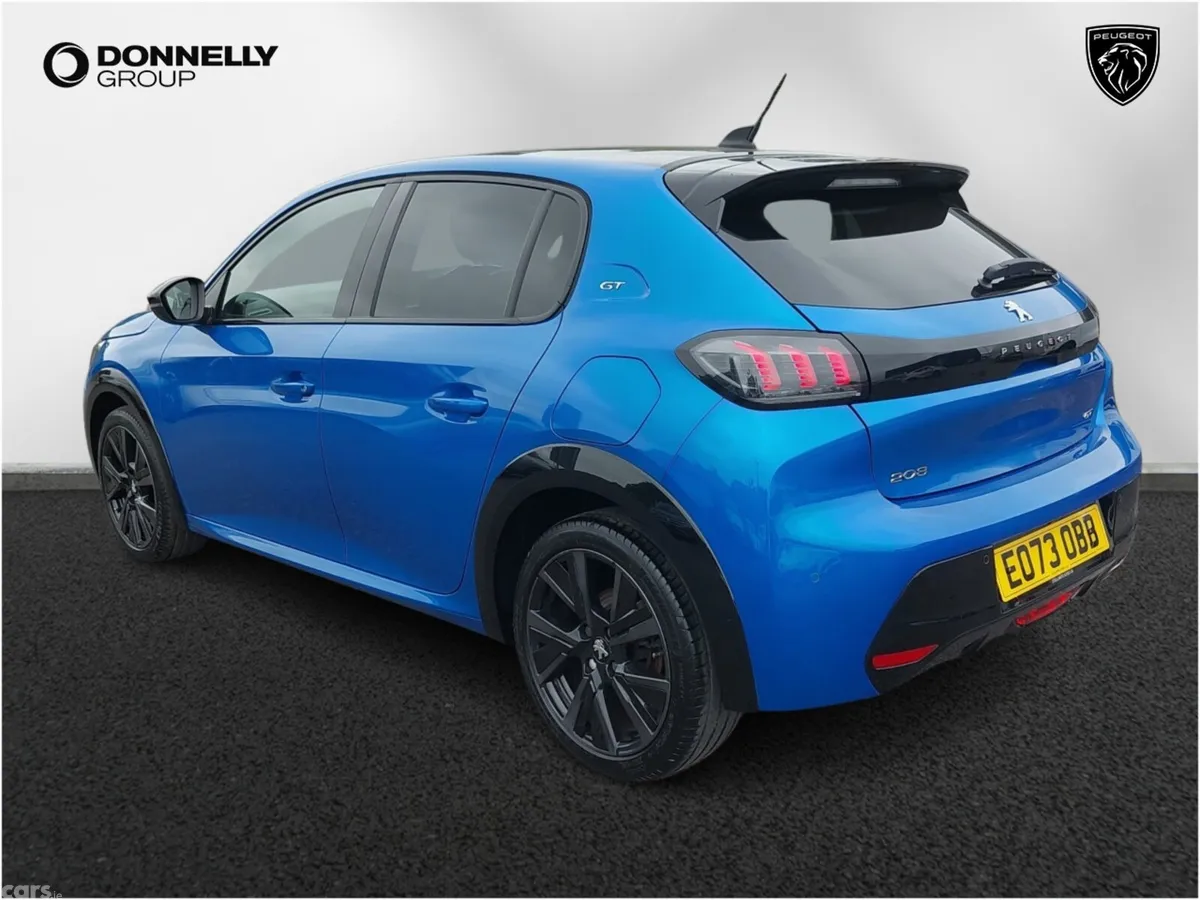Peugeot 208 Hatchback, Petrol, 2023, Blue