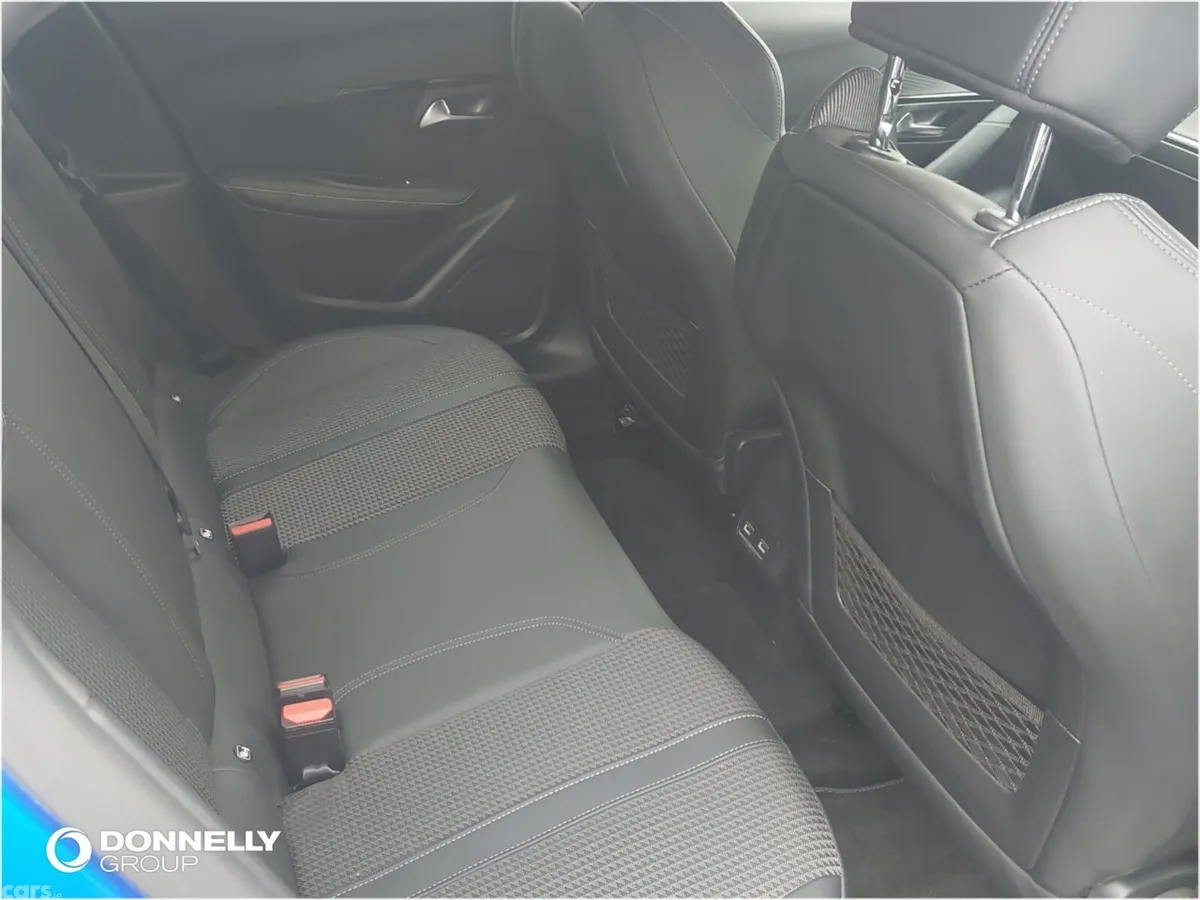 Peugeot 208 Hatchback, Petrol, 2023, Blue