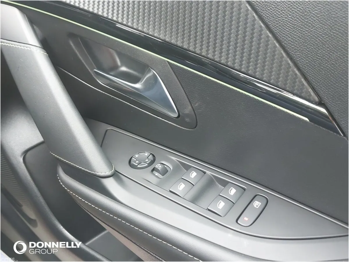 Peugeot 208 Hatchback, Petrol, 2023, Blue
