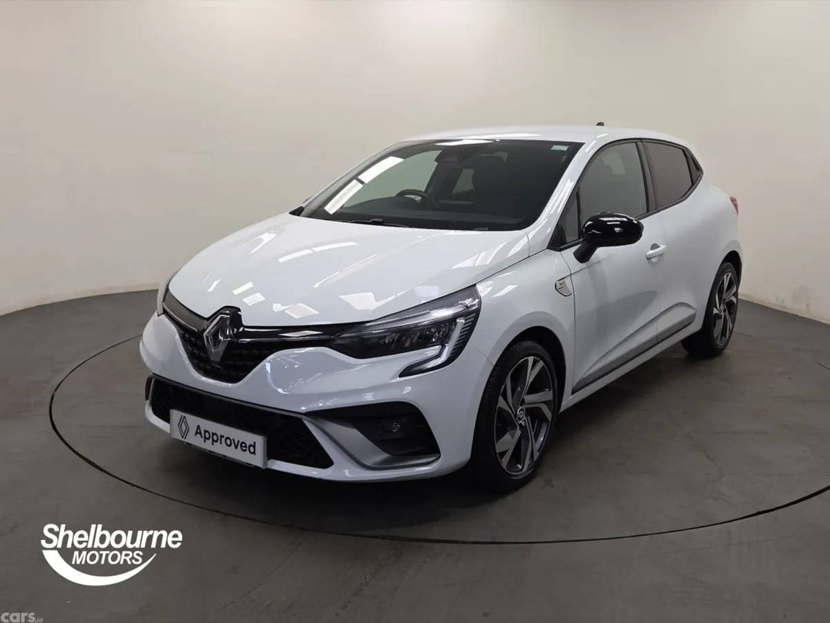 Renault Clio Hatchback, Petrol, 2023, White