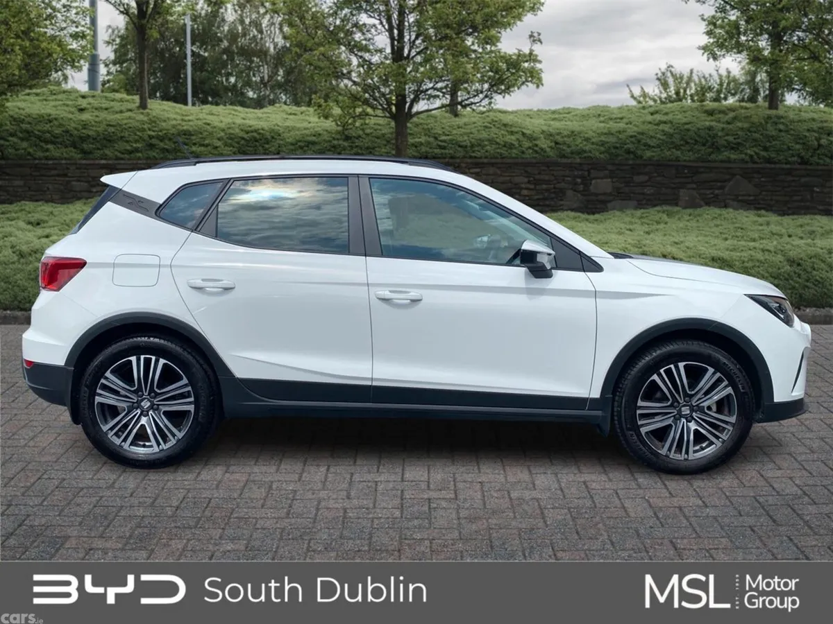 SEAT Arona SUV, Petrol, 2024, White