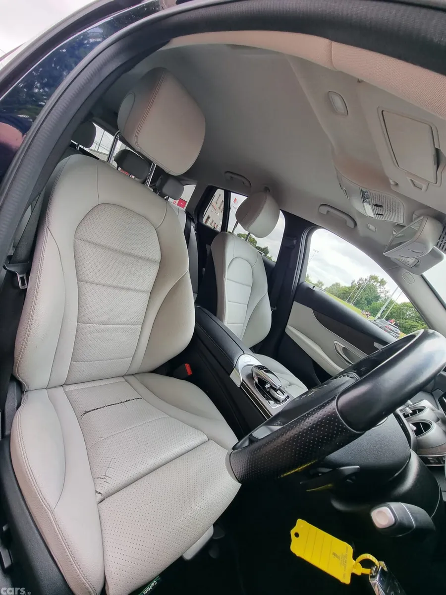 Mercedes-Benz C-Class Estate, Petrol Plug-in Hybrid, 2016, Blue