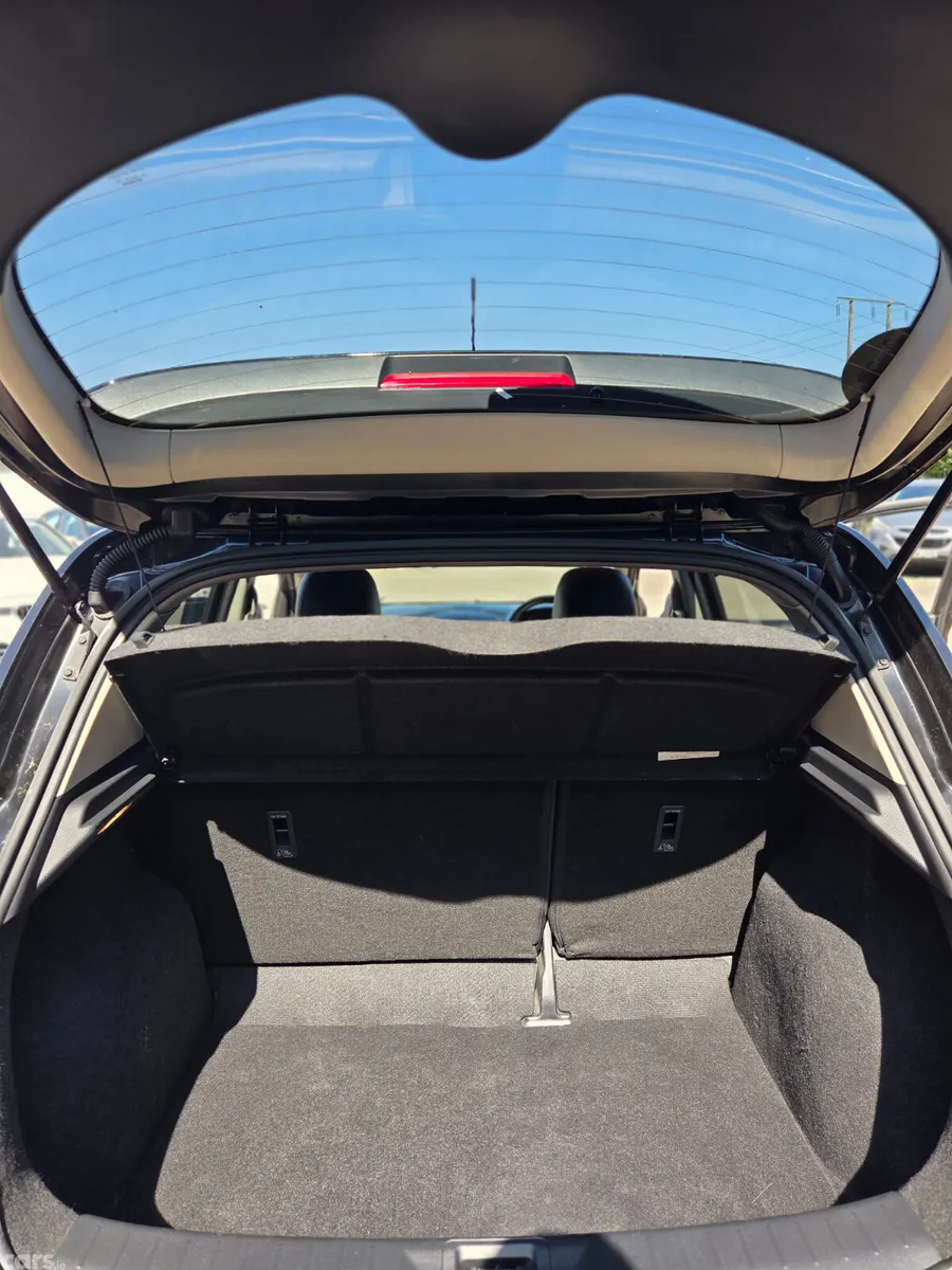 Nissan Pulsar Hatchback, Petrol, 2019, Black
