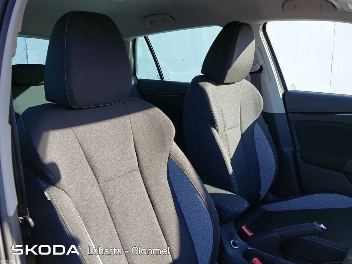 Skoda Scala Hatchback, Petrol, 2026, Grey