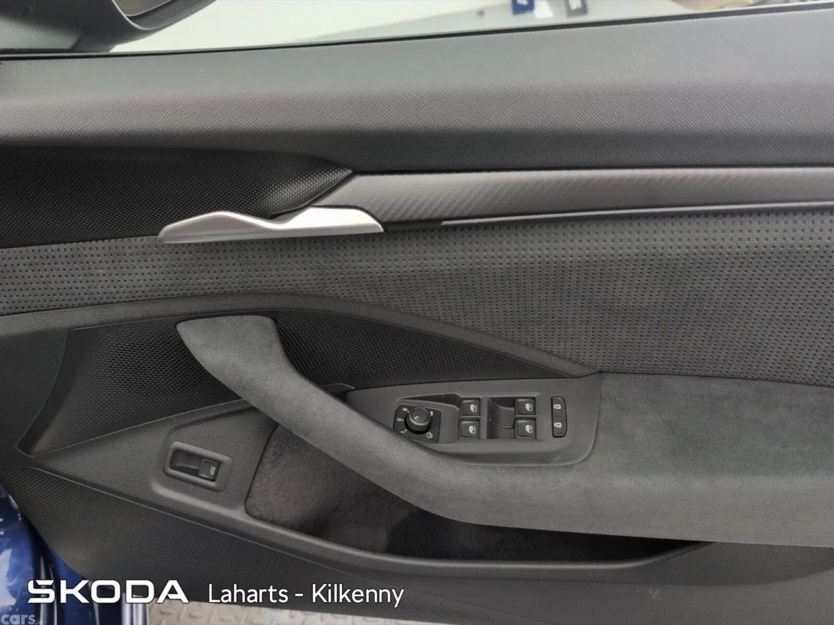 Skoda Superb Saloon, Diesel, 2026, Blue