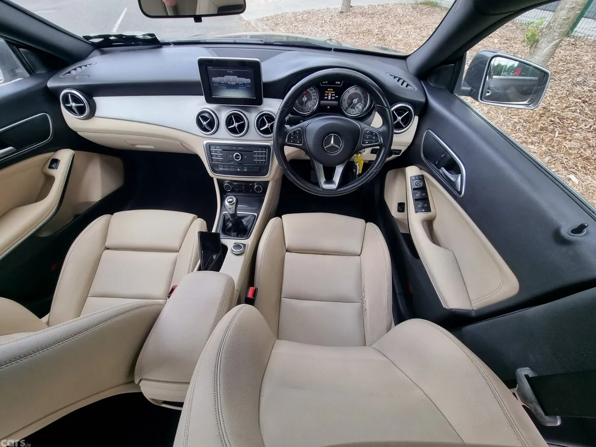 Mercedes-Benz CLA Saloon, Diesel, 2016, Grey