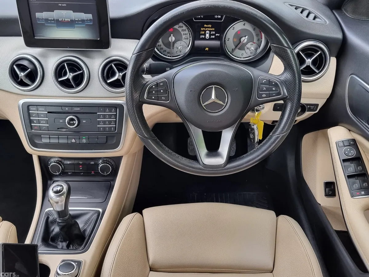 Mercedes-Benz CLA Saloon, Diesel, 2016, Grey