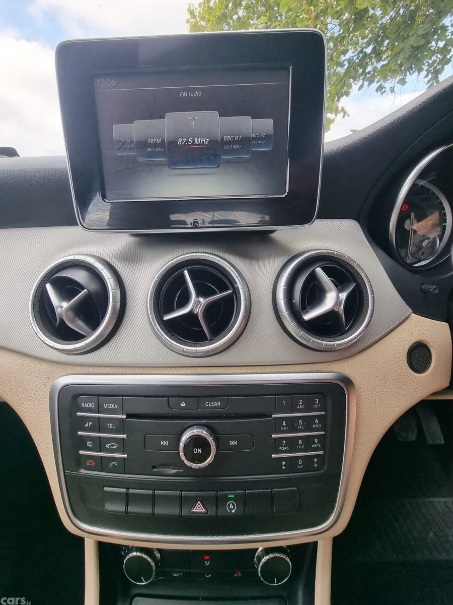 Mercedes-Benz CLA Saloon, Diesel, 2016, Grey