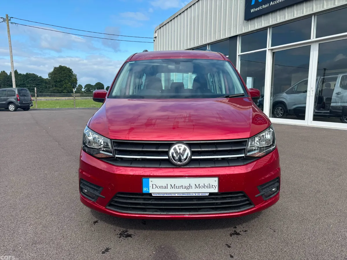 Volkswagen Caddy MPV, Diesel, 2021, Red