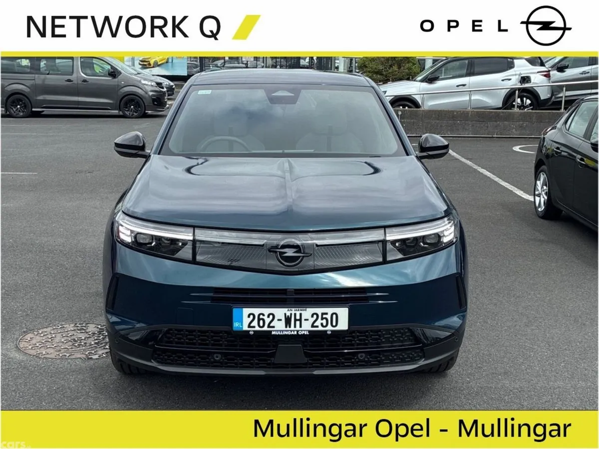 Opel Grandland SUV, Petrol Hybrid, 2026, Blue