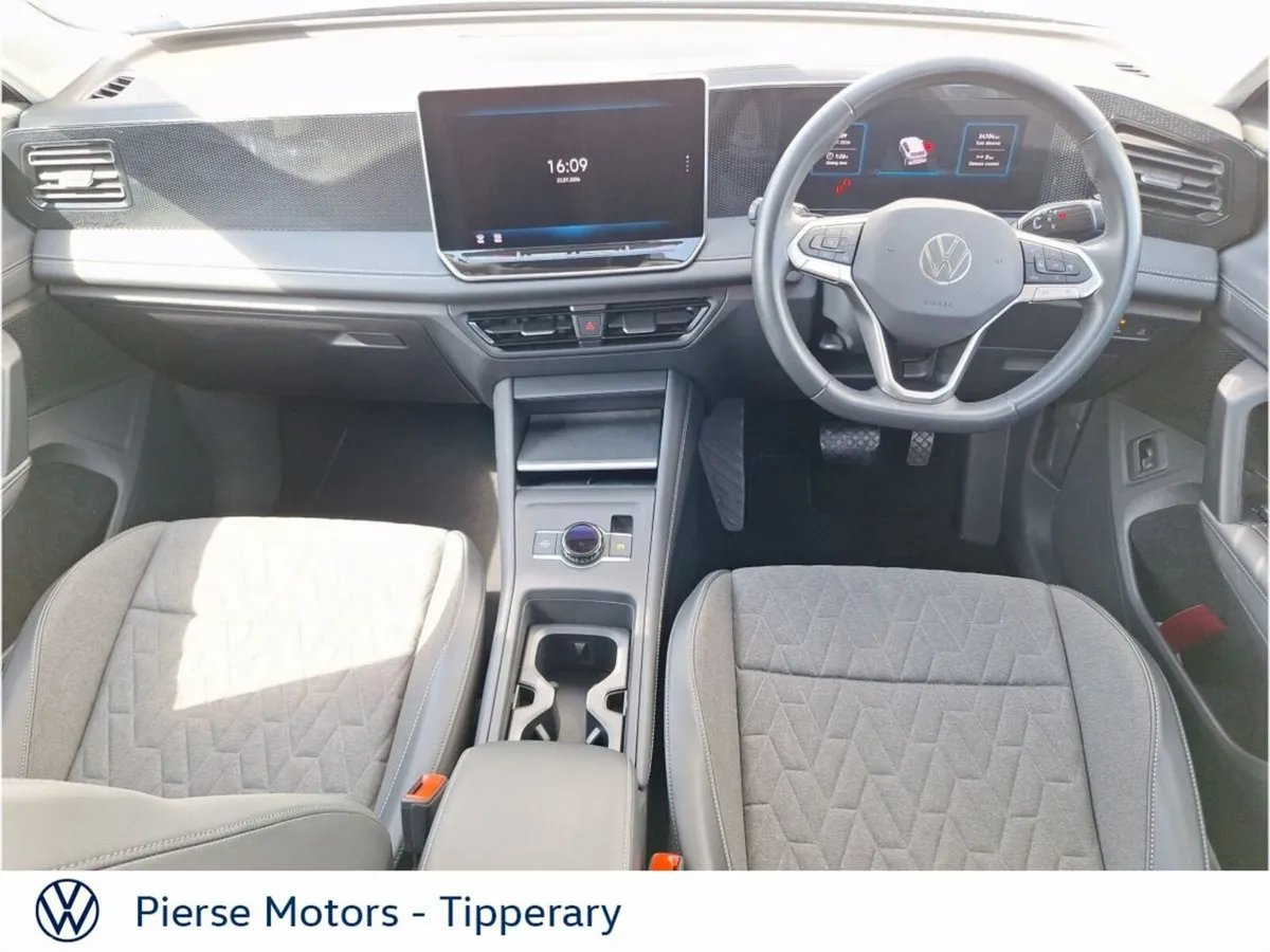 Volkswagen Tiguan SUV, Diesel, 2024, Blue