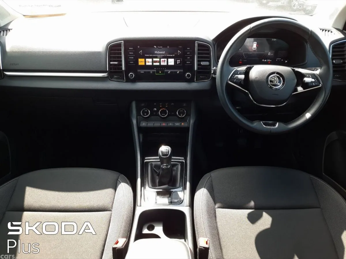 Skoda Karoq SUV, Petrol, 2023, Red
