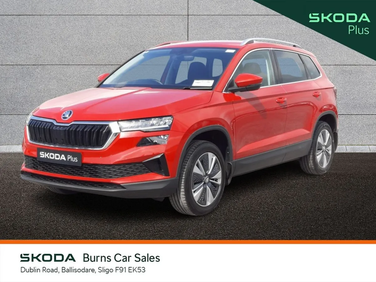 Skoda Karoq SUV, Petrol, 2023, Red