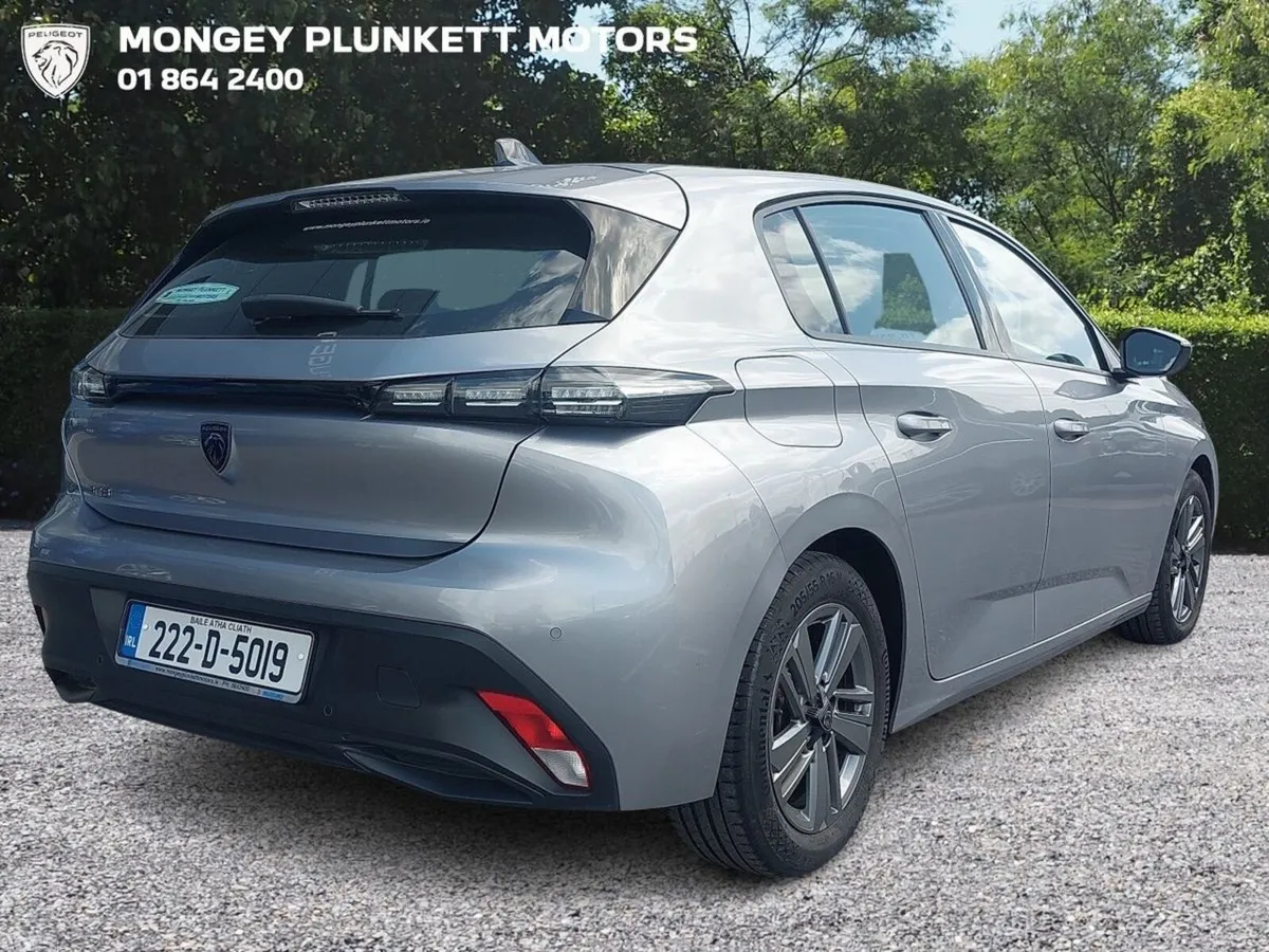 Peugeot 308 Hatchback, Petrol, 2022, Grey