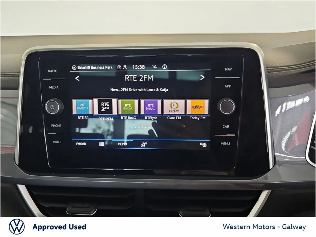 Volkswagen T-Roc SUV, Petrol, 2023, Grey