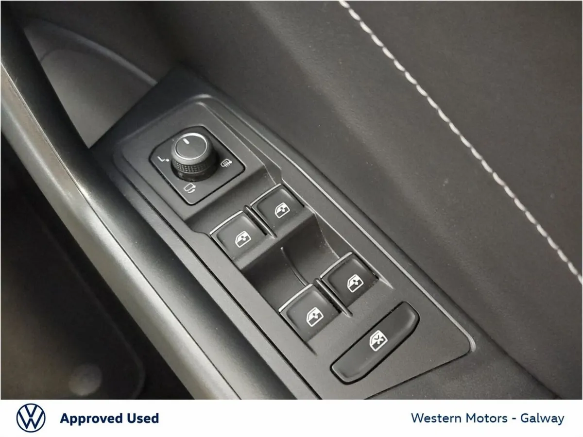 Volkswagen T-Roc SUV, Petrol, 2023, Grey
