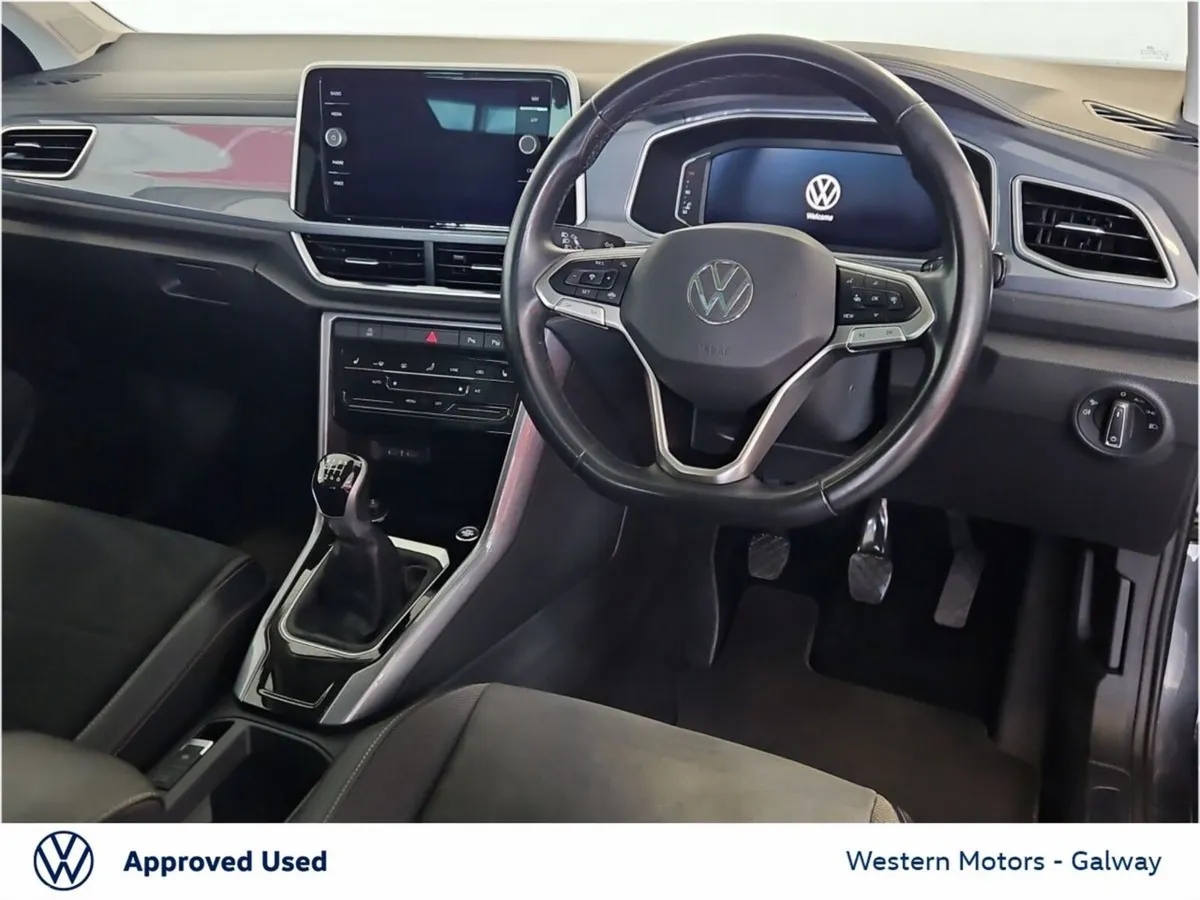 Volkswagen T-Roc SUV, Petrol, 2023, Grey