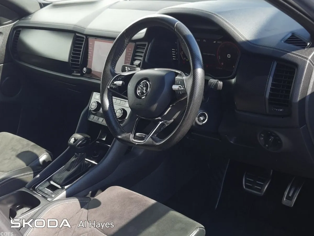Skoda Kodiaq MPV, Diesel, 2022, Silver