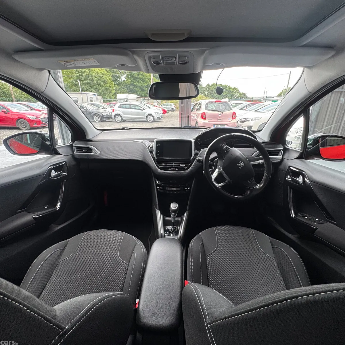 Peugeot 208 Hatchback, Petrol, 2017, Orange