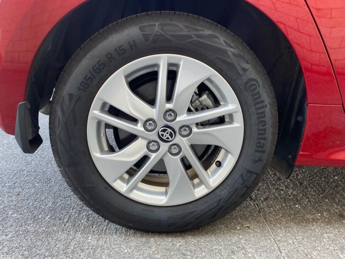 Toyota Yaris Hatchback, Petrol Hybrid, 2026, Red