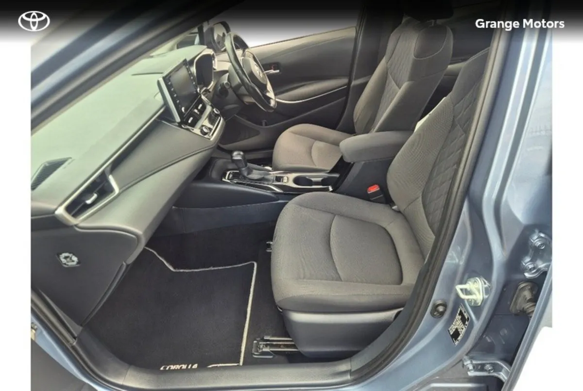 Toyota Corolla Saloon, Petrol Hybrid, 2020, Grey