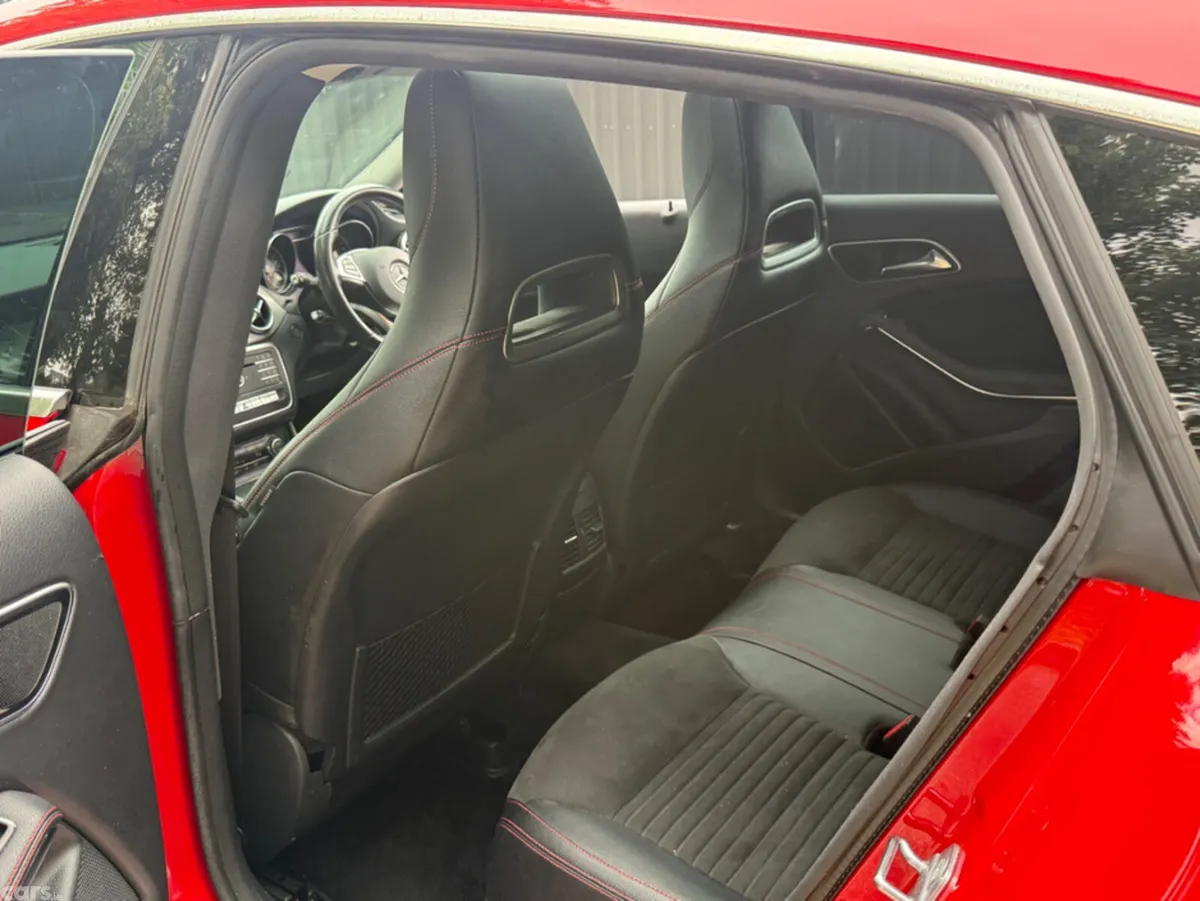 Mercedes-Benz CLA Estate, Petrol, 2019, Red
