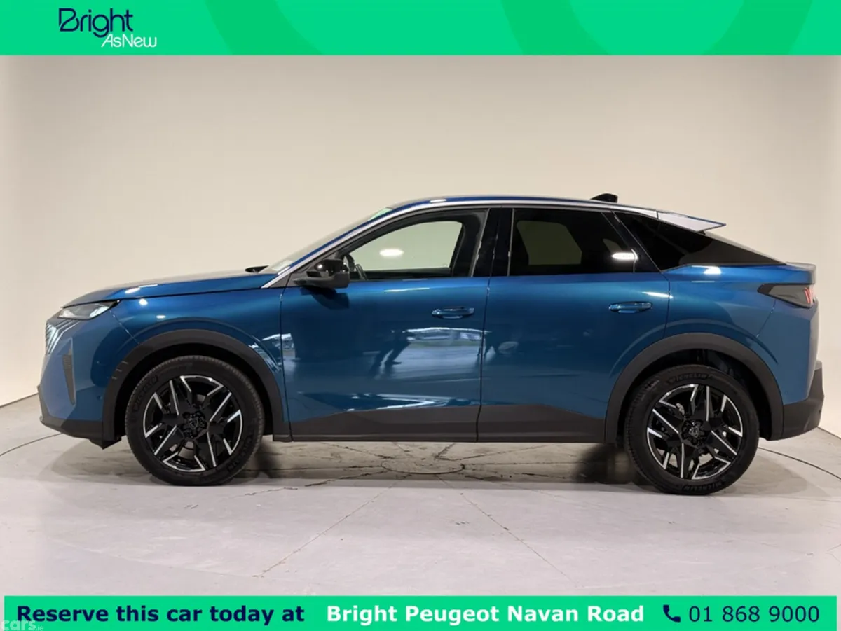 Peugeot 3008 MPV, Petrol Hybrid, 2024, Blue