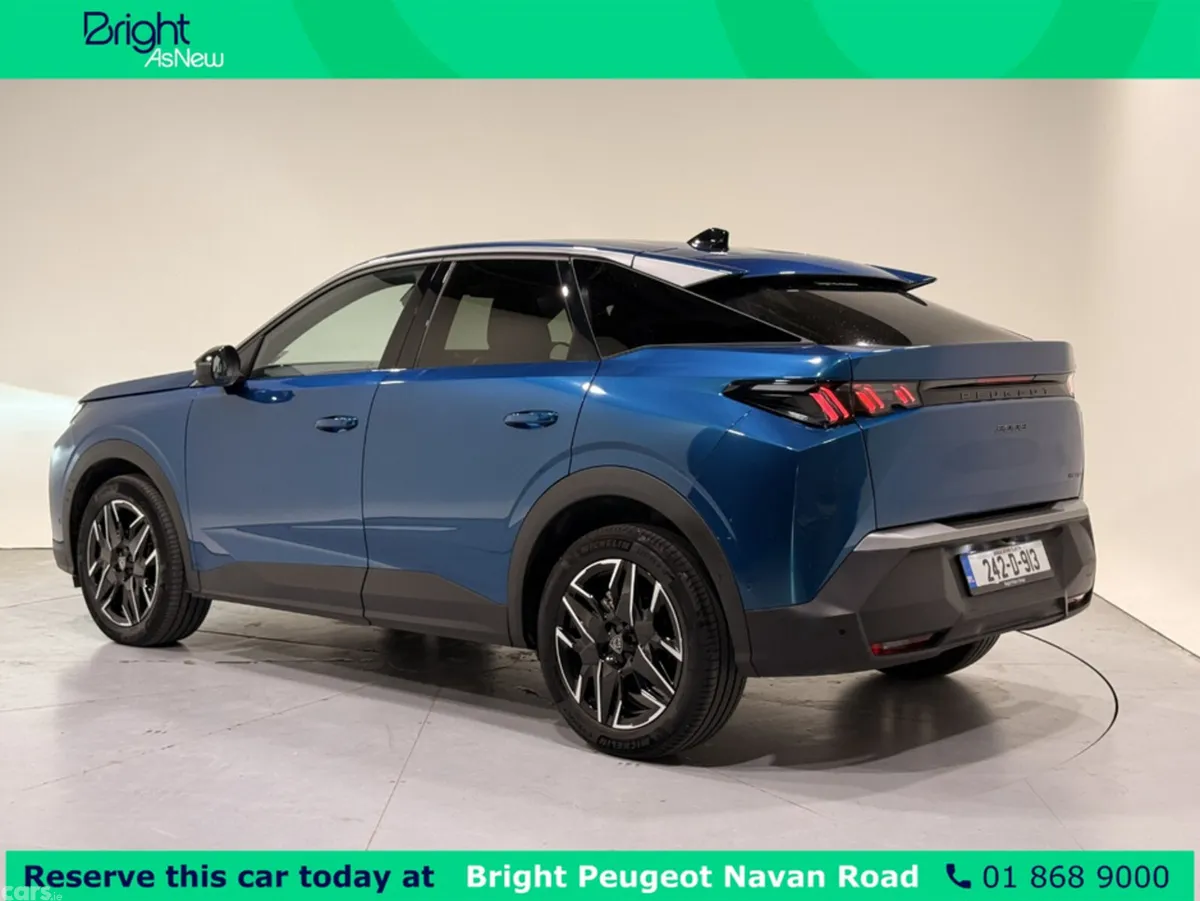 Peugeot 3008 MPV, Petrol Hybrid, 2024, Blue