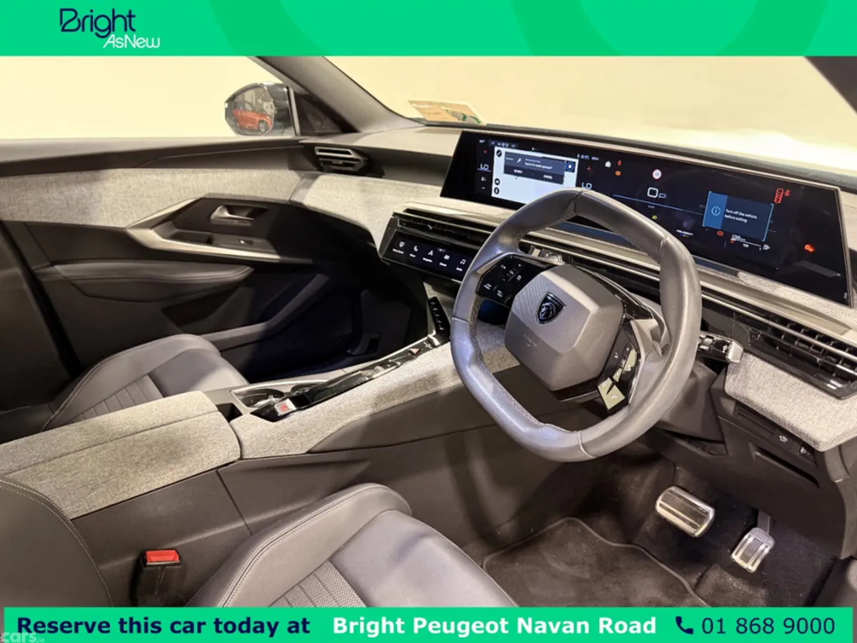 Peugeot 3008 MPV, Petrol Hybrid, 2024, Blue