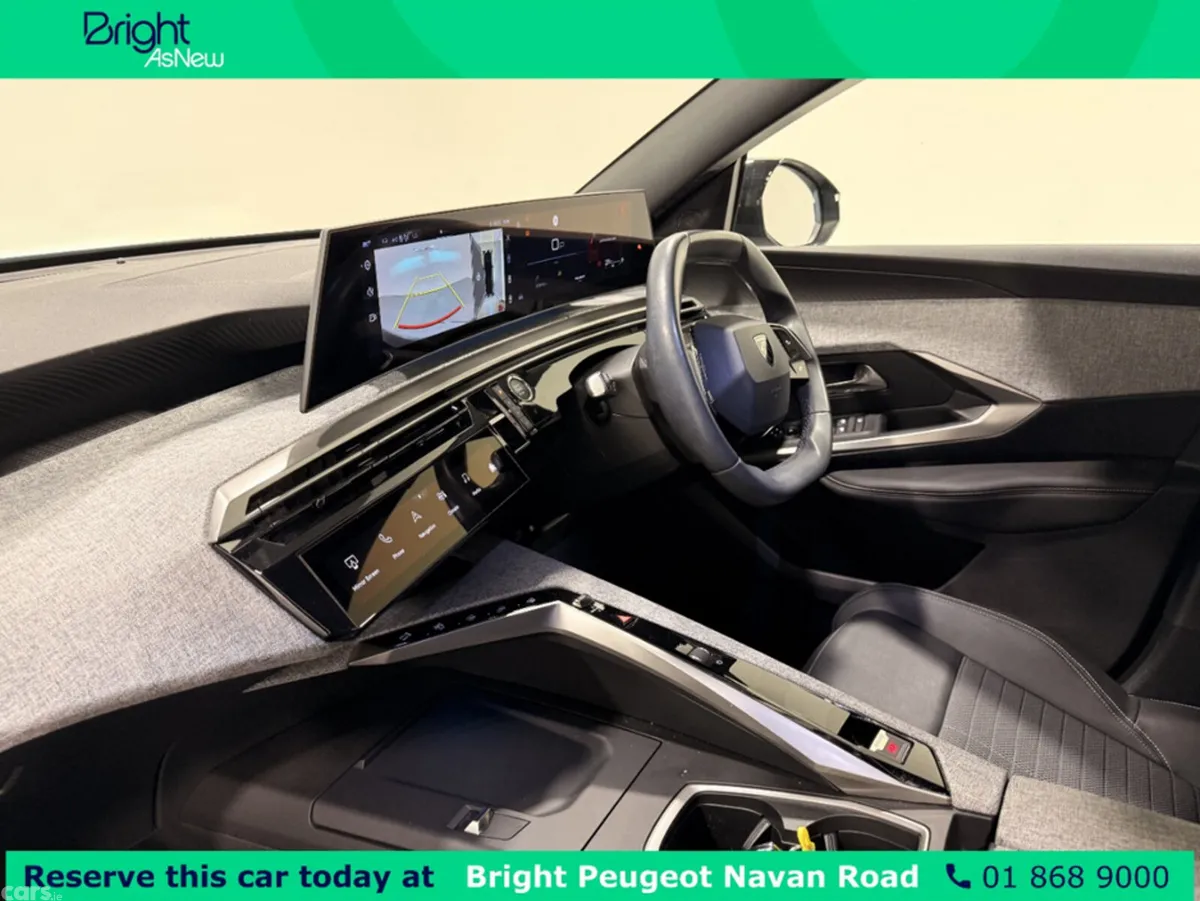 Peugeot 3008 MPV, Petrol Hybrid, 2024, Blue