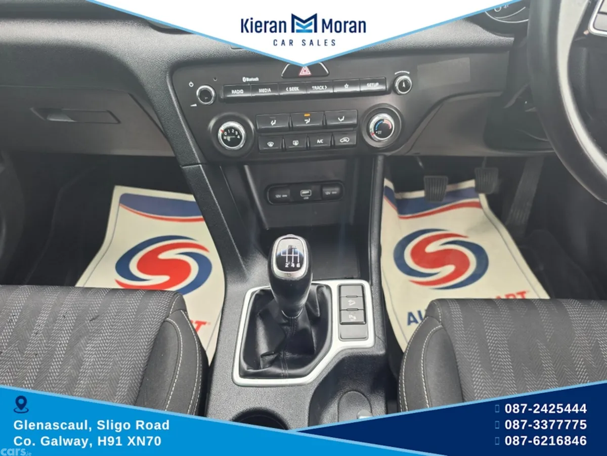 Kia Sportage MPV, Diesel Hybrid, 2021, White