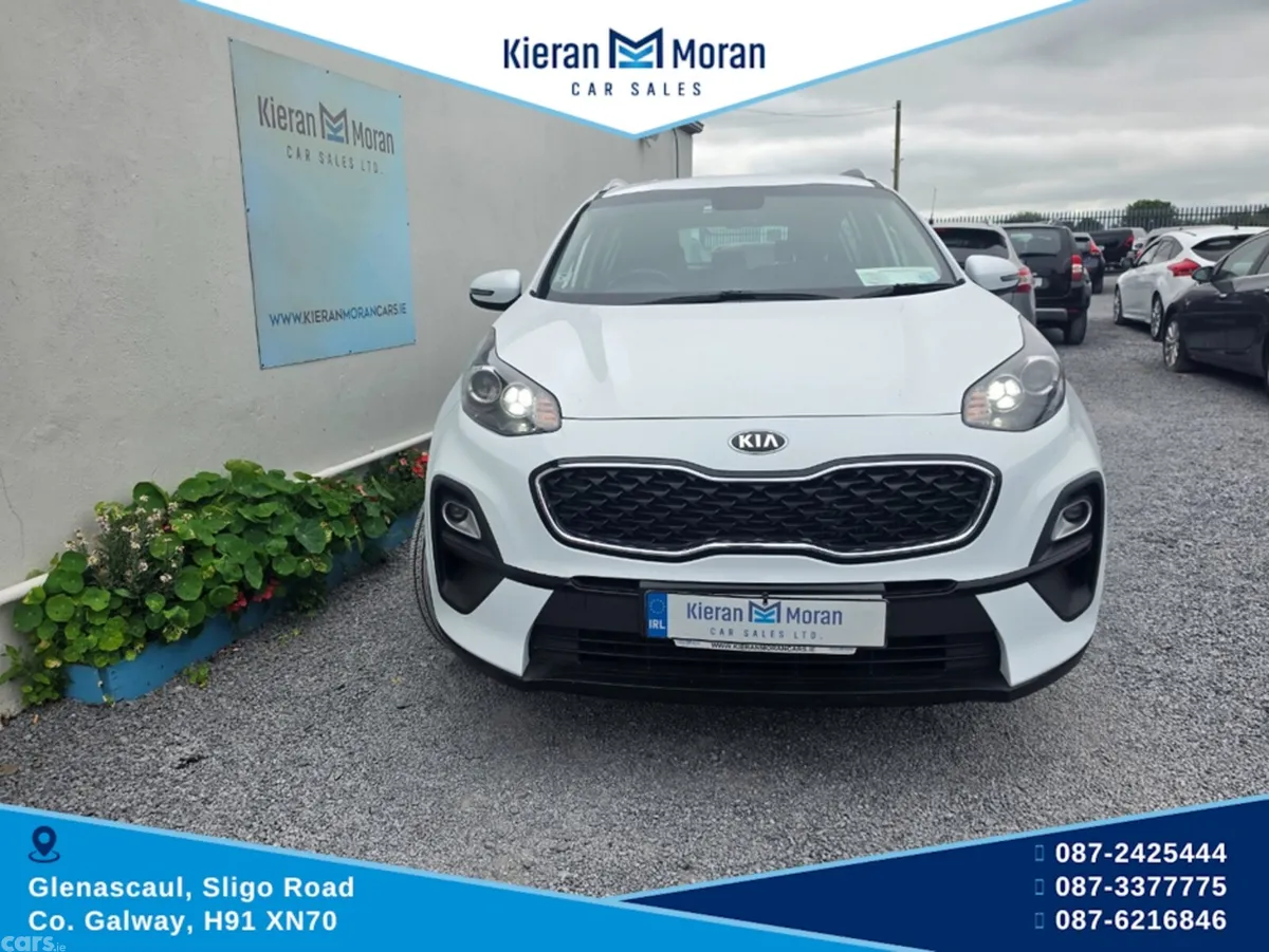 Kia Sportage MPV, Diesel Hybrid, 2021, White