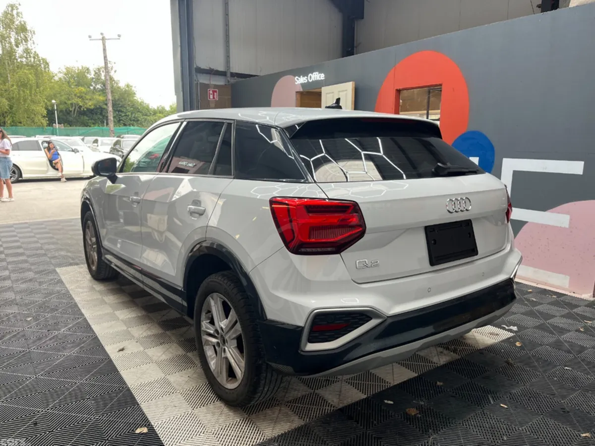 Audi Q2 SUV, Petrol, 2024, White