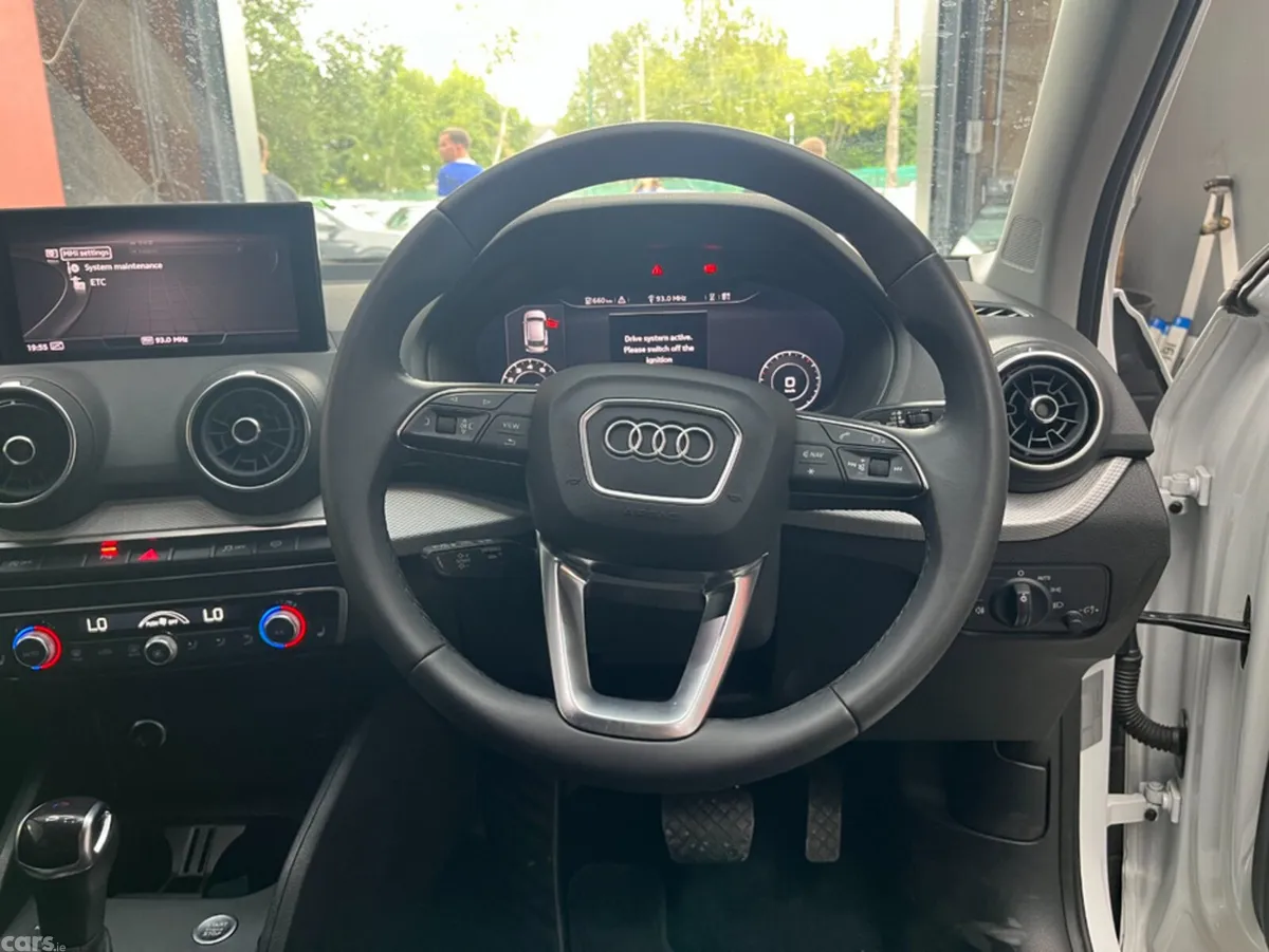 Audi Q2 SUV, Petrol, 2024, White