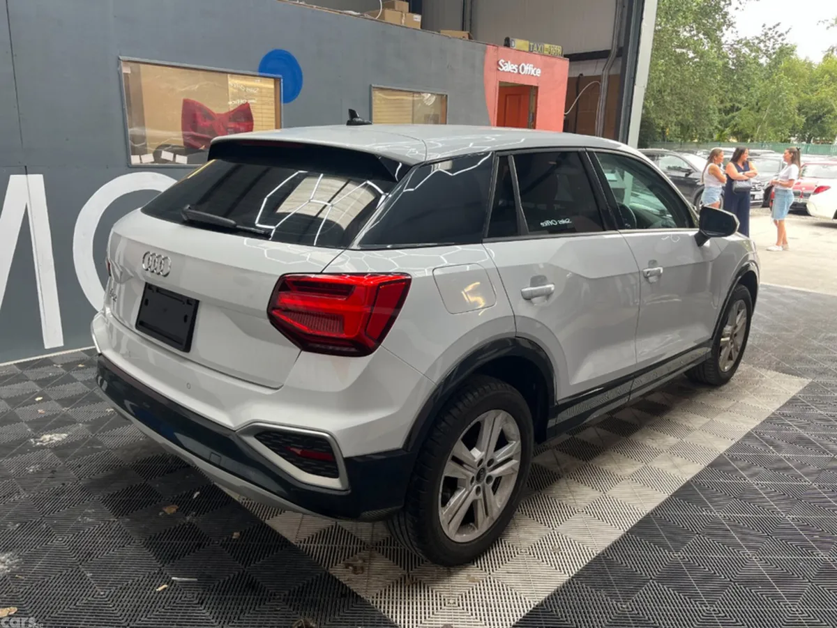 Audi Q2 SUV, Petrol, 2024, White