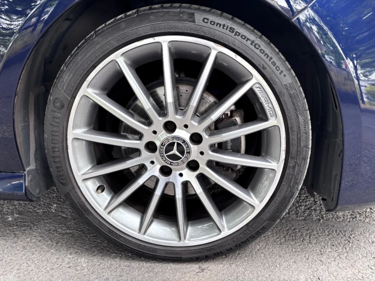 Mercedes-Benz CLA Estate, Petrol, 2019, Blue