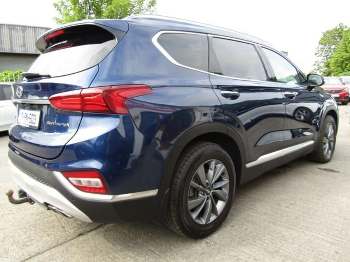 Hyundai Santa Fe Estate, Diesel, 2019, Blue