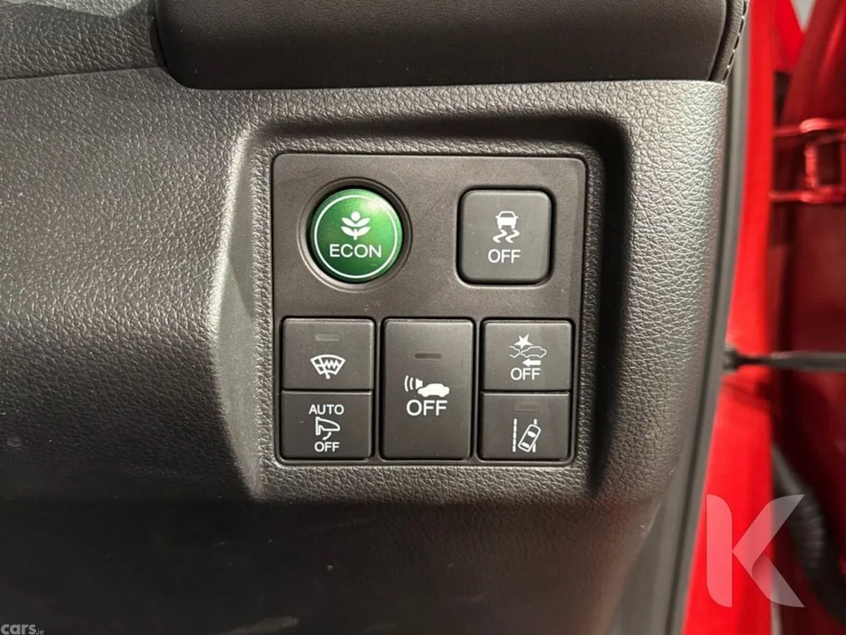 Honda Vezel SUV, Petrol Hybrid, 2017, Red