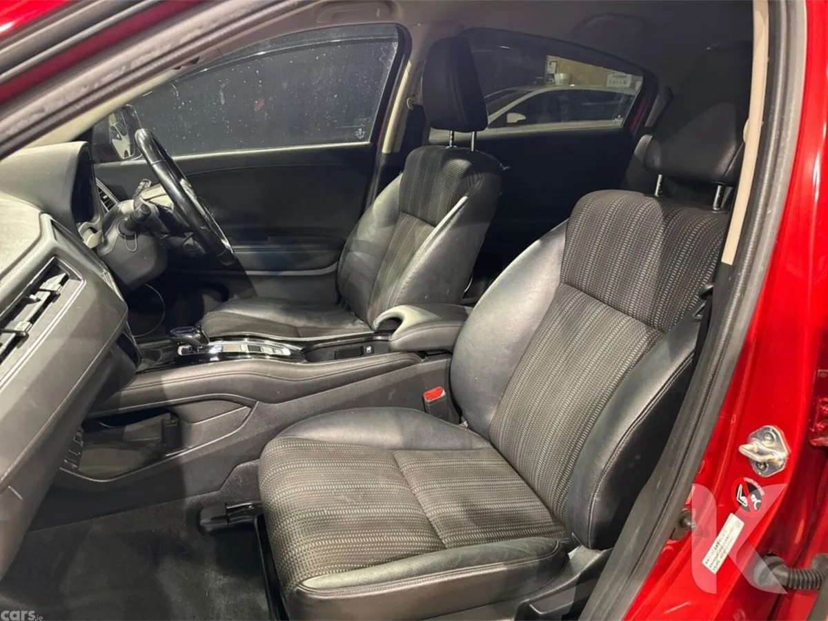 Honda Vezel SUV, Petrol Hybrid, 2017, Red