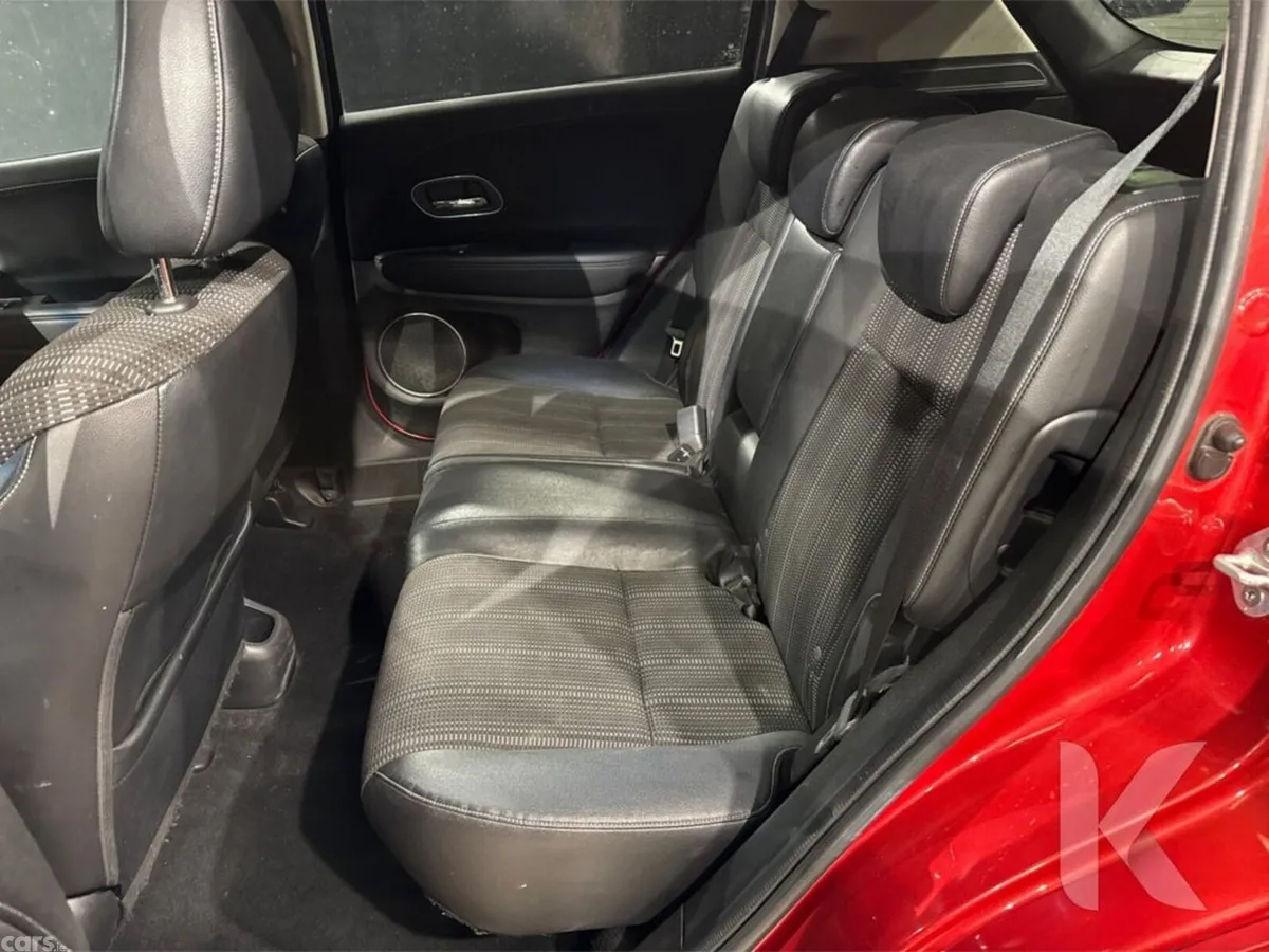 Honda Vezel SUV, Petrol Hybrid, 2017, Red