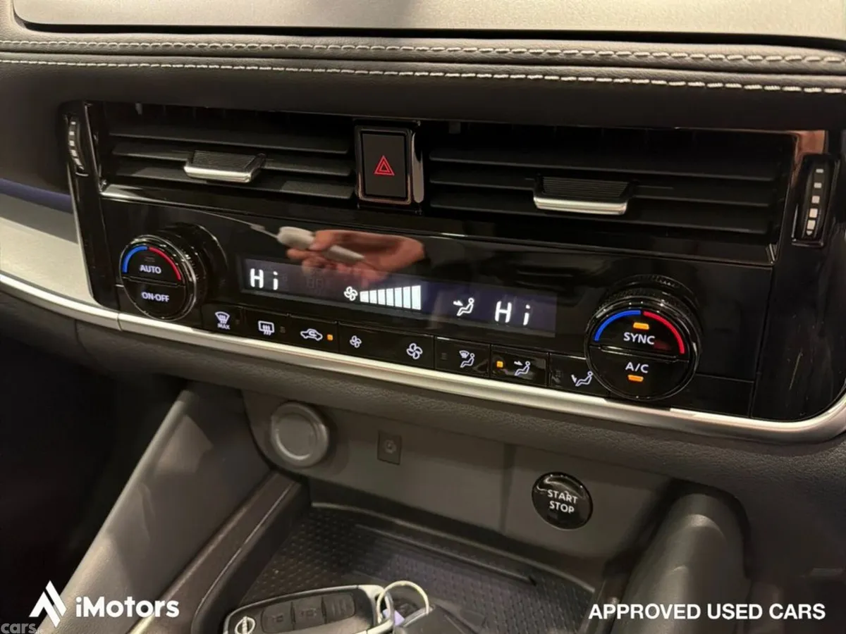 Nissan Qashqai SUV, Petrol Hybrid, 2026, Blue